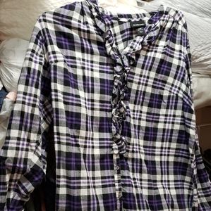 Lane Bryant 18/20 ruffled front purple flannel